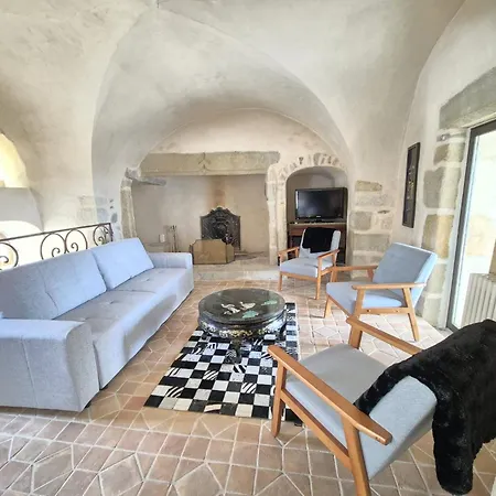 Montpeyruvienne #jardin#parking Apartment Montpeyroux (Puy-de-Dome)